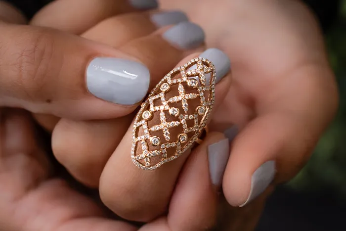 Rose Gold Fancy Lace Style Diamond Ring Crown Jewels Coin Rings