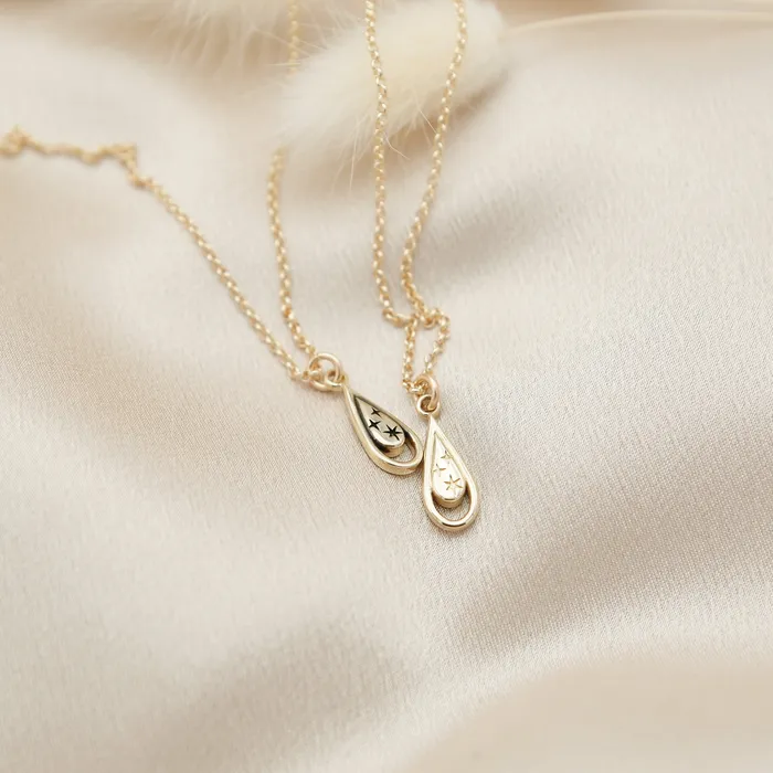 Una Teardrop Necklace Cival Casting Necklaces