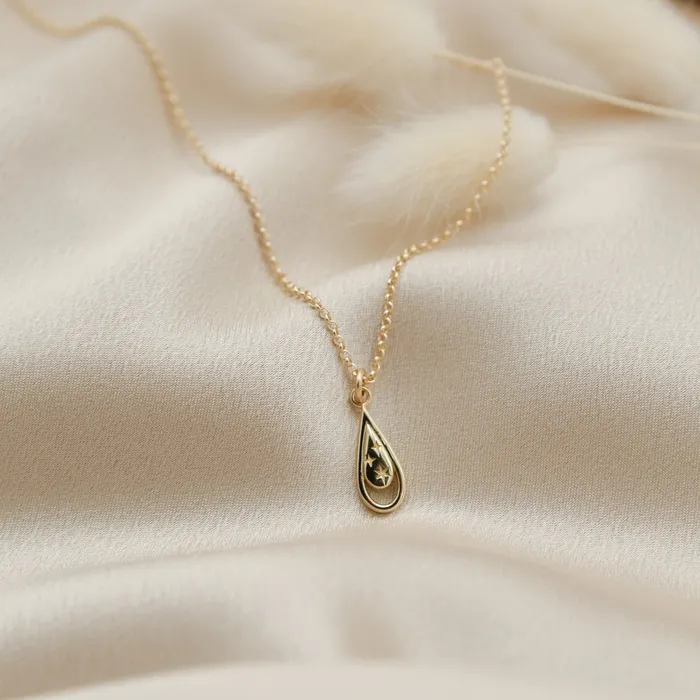 Una Teardrop Necklace Cival Casting Necklaces