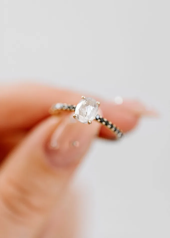 Venvs New Theme Rings The Jett Ring 104ct Oval Salt Pepper Diamond Yellow Gold Venvs New Theme Rings The Jett Ring 104ct Oval Salt Pepper Diamond Yellow Gold