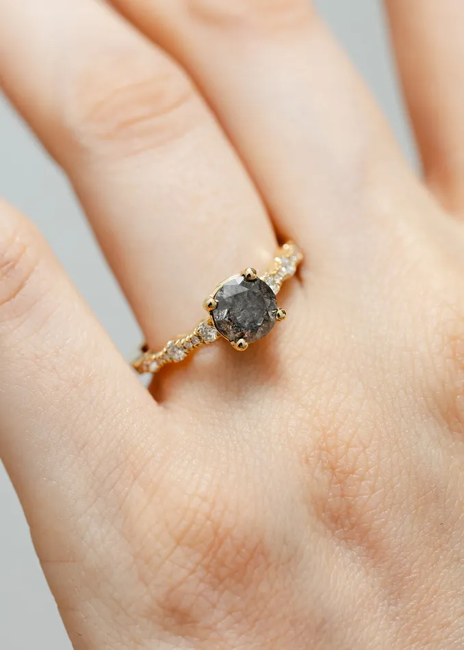 Venvs New Theme Rings The Saturn Ring 116ct Round Salt Pepper Yellow Gold