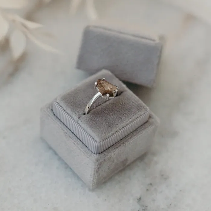 VENVS Rings The Jett 14k Rose Size 7 Stone RB31 Rockies Ring Box Custom Engraving 0 VENVS Rings The Jett 14k Rose Size 7 Stone RB31 Rockies Ring Box Custom Engraving 0
